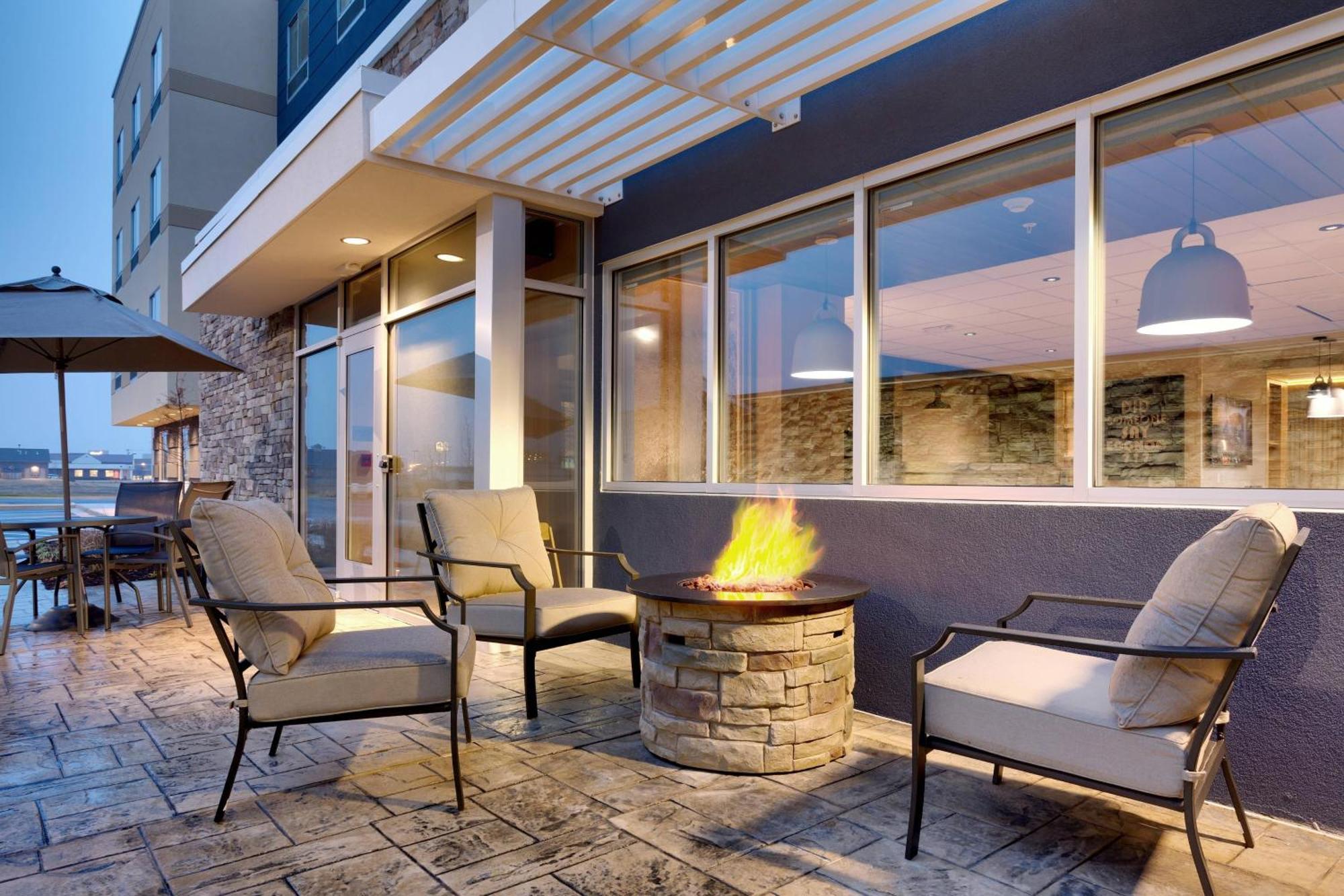 Fairfield Inn & Suites By Marriott Форт Смит Екстериор снимка